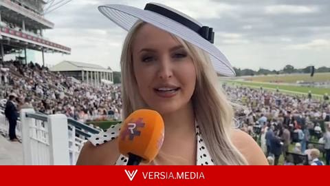 Emma Louise Jones suffers wardrobe malfunction after busting out of low-cut dress