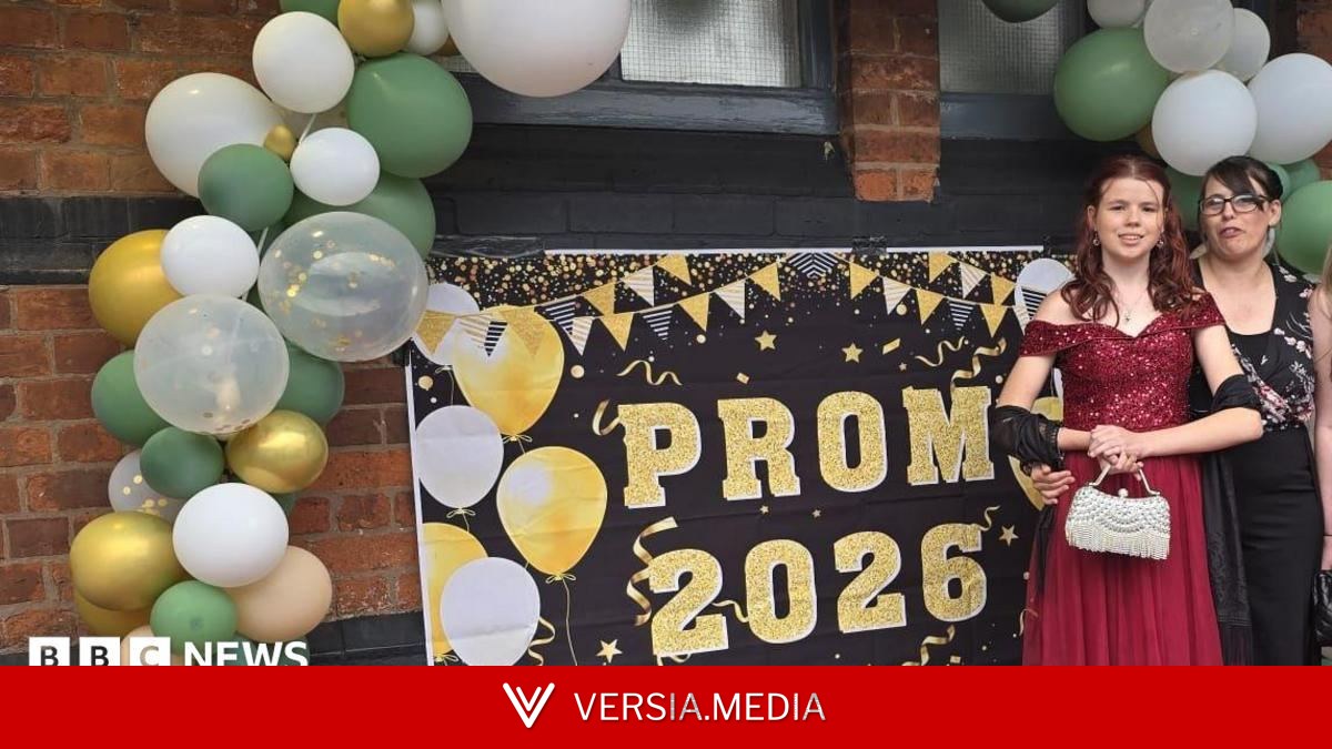 Sensory prom a 'perfect end' for school leavers with SEND