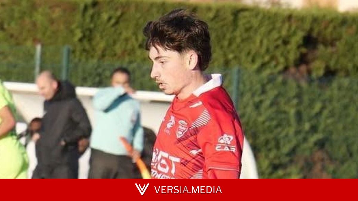 Footballer, 19, killed in car crash as club issue statement on 'immense sadness'