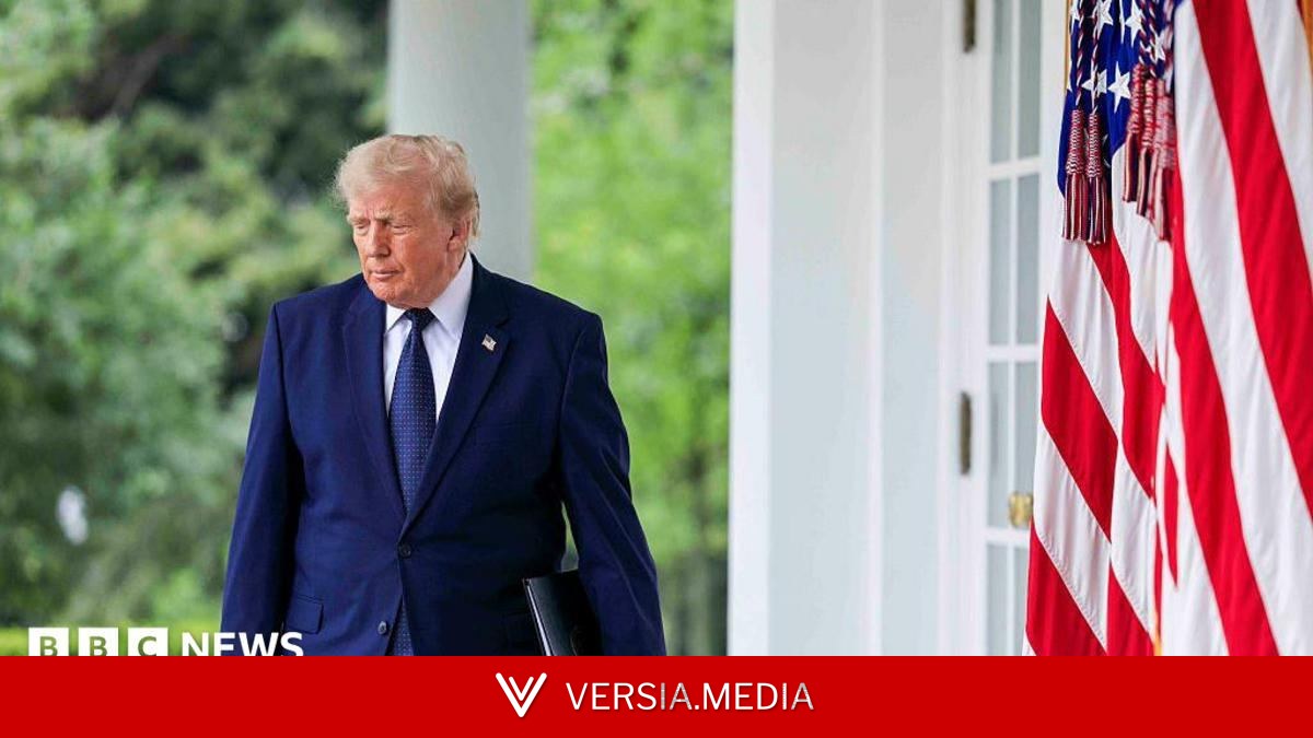 US judge voids Donald Trump's $1.8bn settlement with IRS that gave him immunity from tax audits