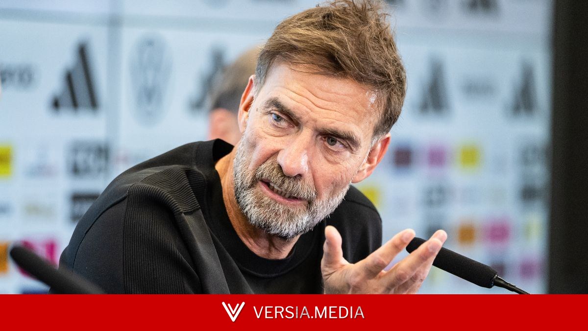 Jurgen Klopp threatens to quit Germany manager job in his first press conference