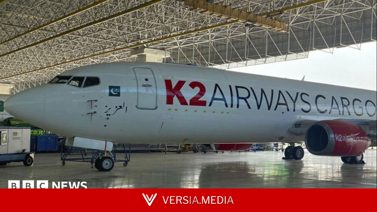 Search under way after Boeing 737 plane vanishes off Pakistan coast