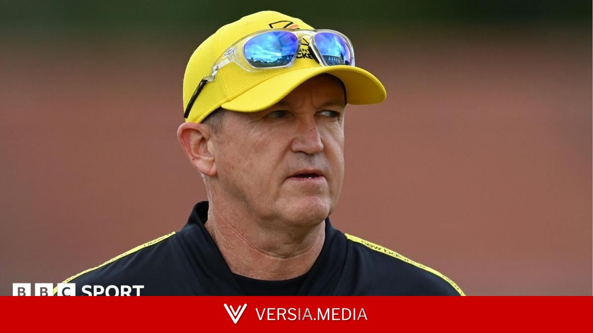 Flower rules himself out as England seek Test coach
