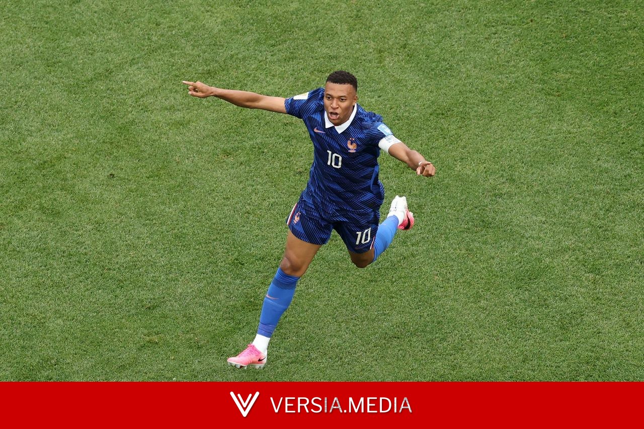 ‘If he wants the Ballon d'Or, he needs to help his teammates’ France World Cup winner delivers damning Kylian Mbappe verdict
