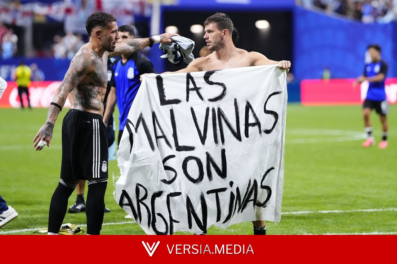 Argentina star and former Spurs player unfurls anti-Falklands banner after England World Cup defeat