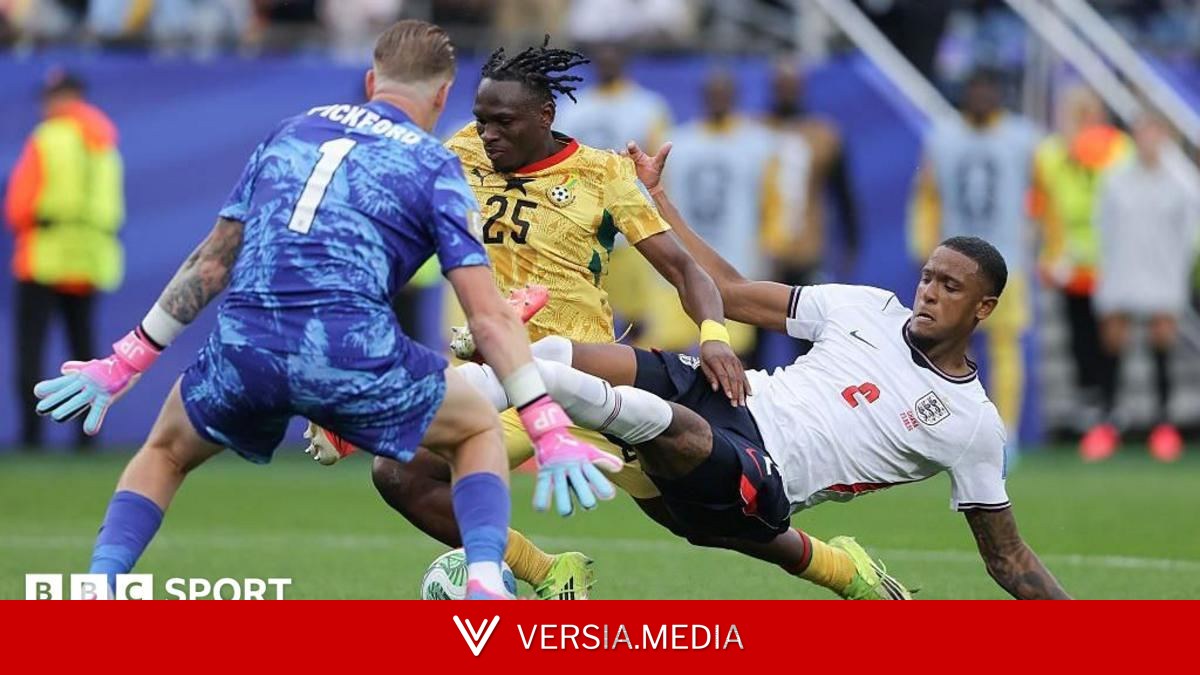 Should Ghana have been awarded a penalty against England?