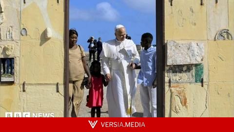 Pope urges Europe to do more for migrants as he visits gateway island