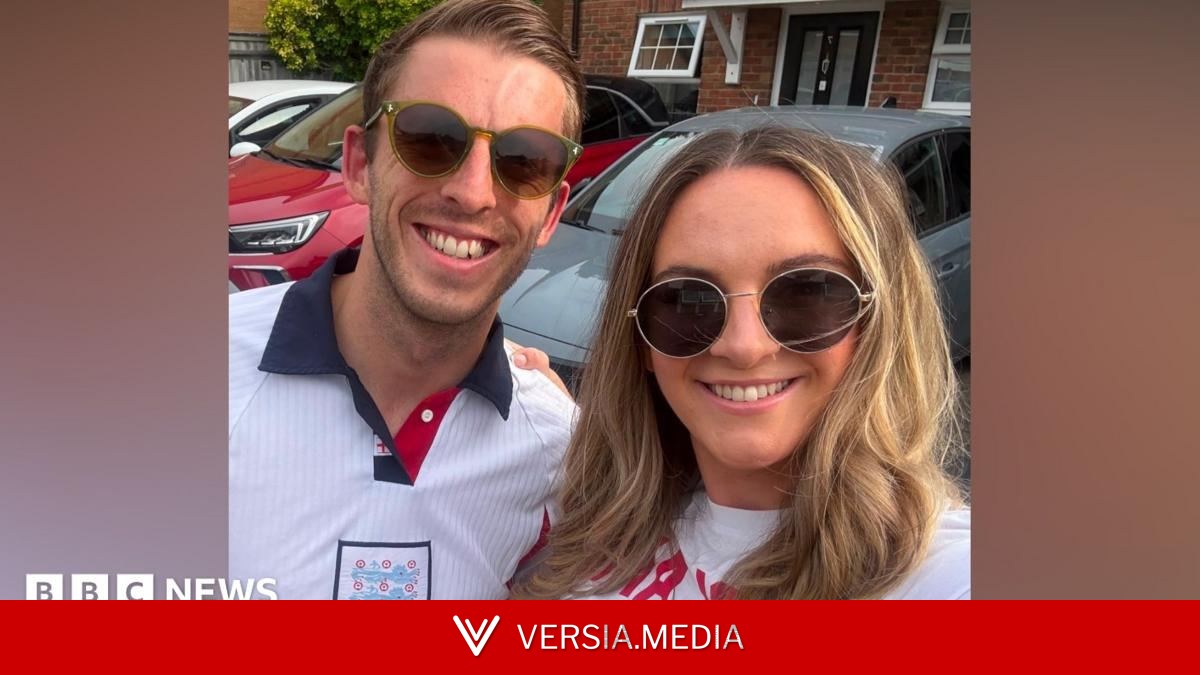 Couple to show England World Cup game at wedding reception