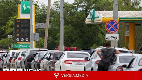 Fuel sales halted in occupied Crimea as Ukraine targets oil facilities