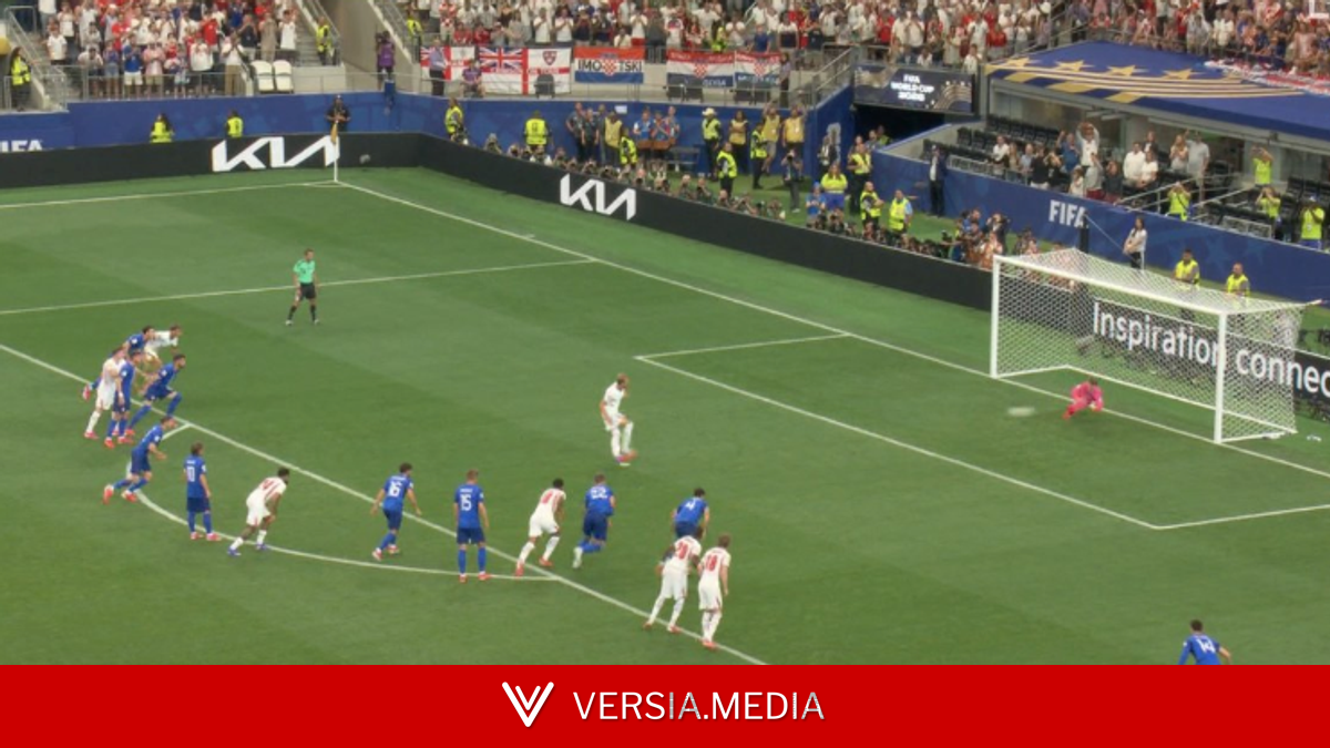 Harry Kane misses penalty but gets away with it for England vs Croatia in World Cup