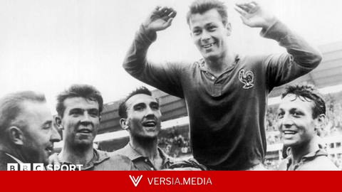 Borrowed shoes, no Golden Boot - the story of the World Cup's greatest scorer