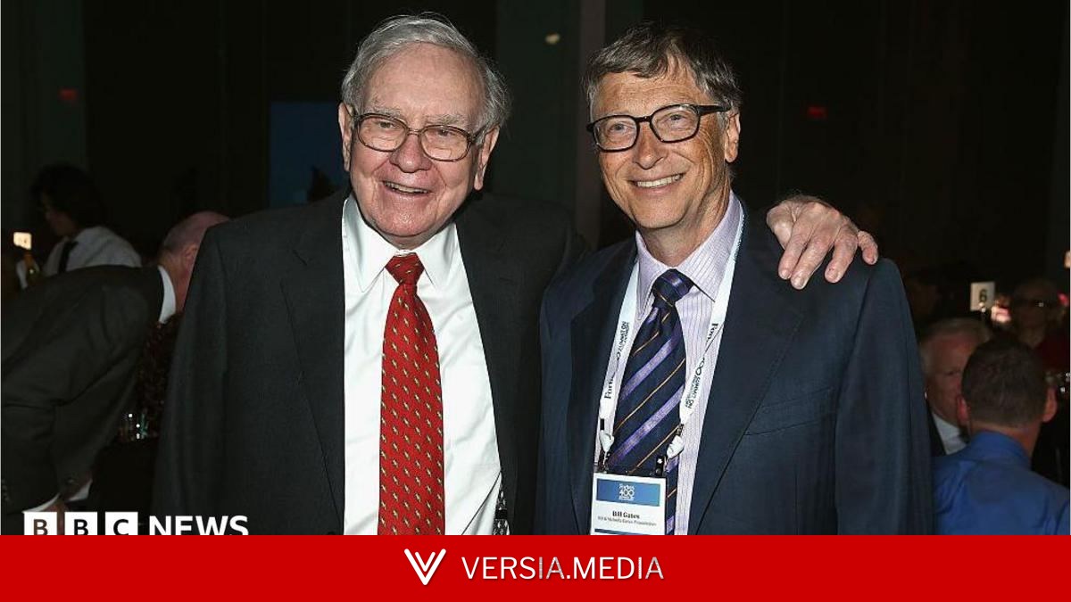 Billionaire Warren Buffett stops donations to Bill Gates charity