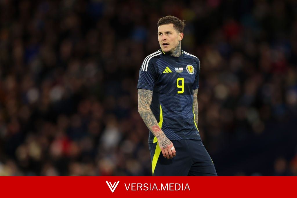 How many of Scotland's World Cup squad were born in Scotland?