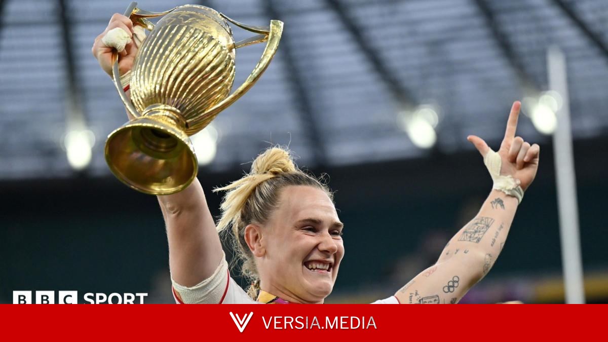 Red Roses stars in line for £100K to retain World Cup