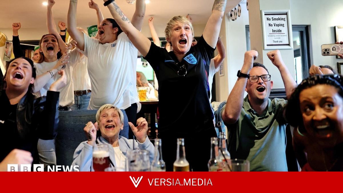 Pubs allowed to stay open until 5am for England Mexico match