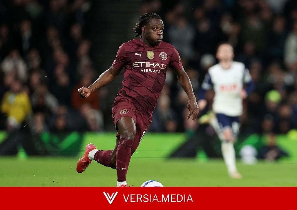 ‘When he was my coach, he reminded me a lot of Pep Guardiola. I’m not surprised he’s been so successful at Bayern Munich’ Jeremy Doku opens up on working with Vincent Kompany