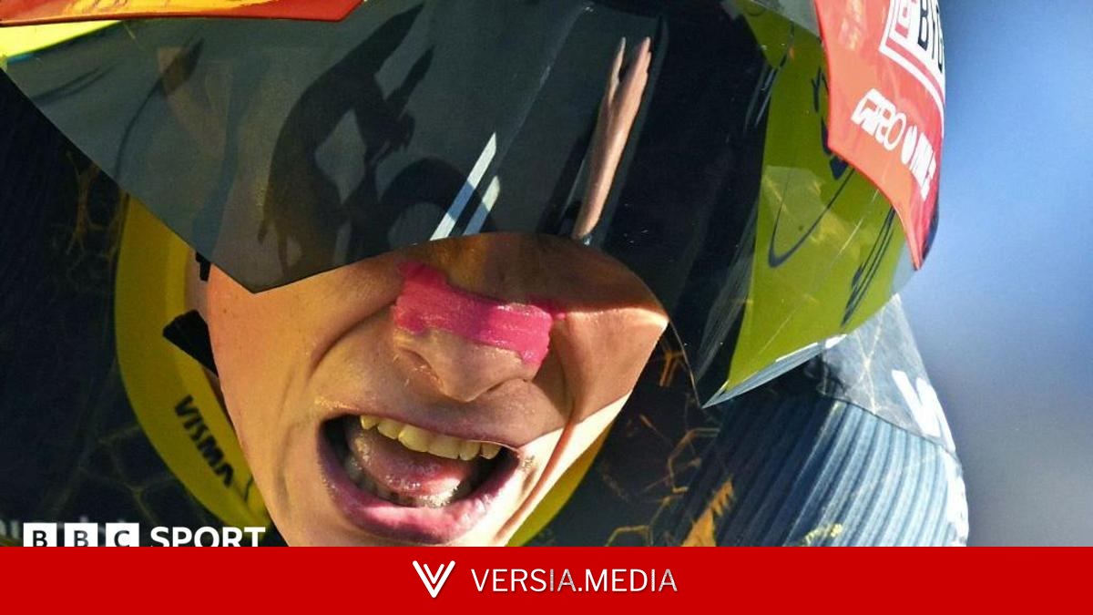 Vingegaard denies Pogacar to win opening Tour stage