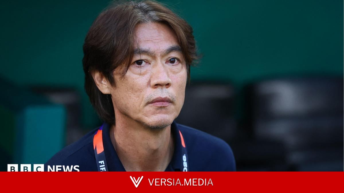 South Korea football coach quits as president calls for probe into World Cup loss