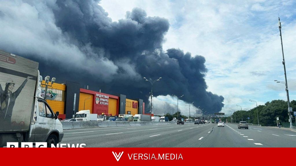 Moscow residents complain of black rain after largest Ukrainian attack hits oil refinery
