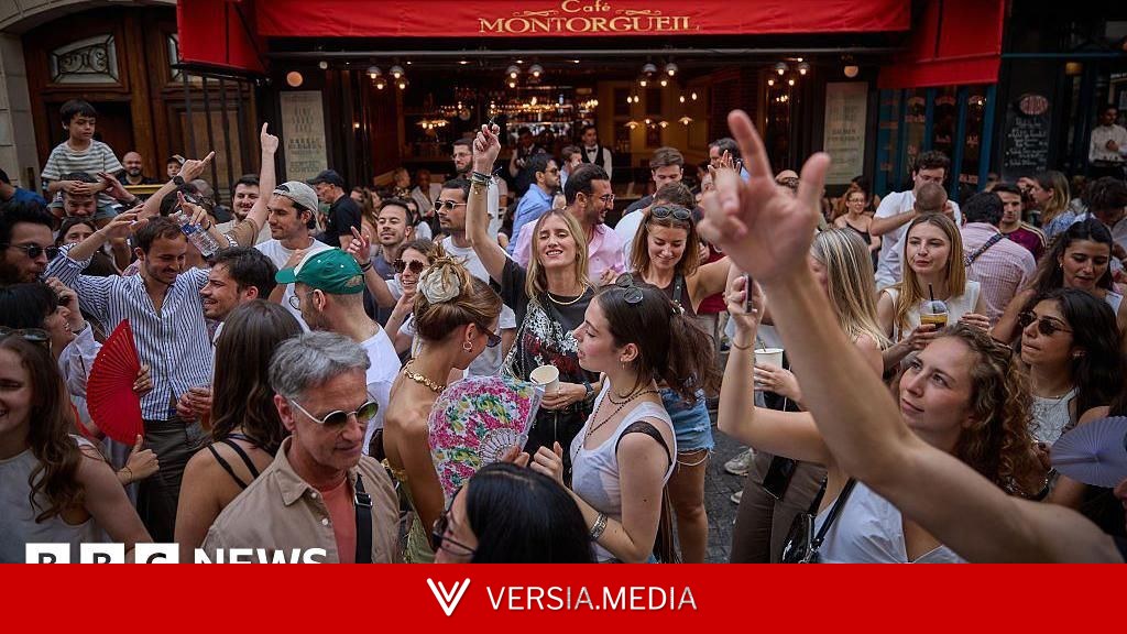 France bans alcohol consumption at music festival events under red headwave alert