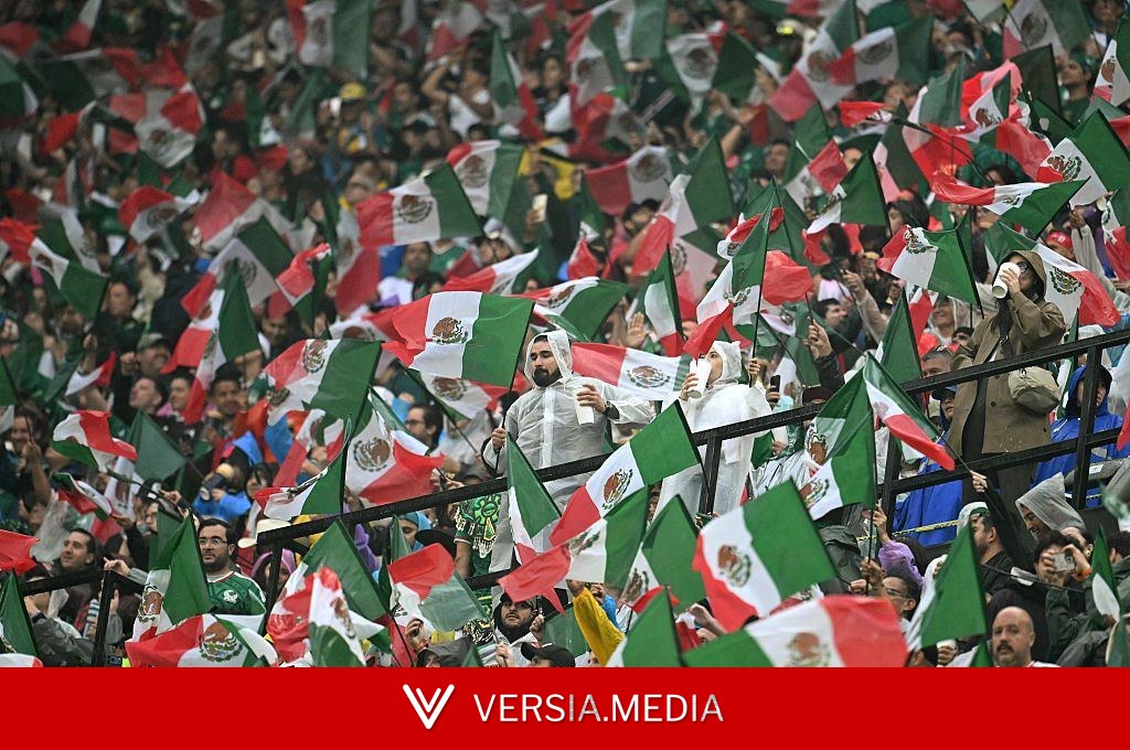 'This is an absolute belter of a game, I wish I was in that stadium' Joe Hart laments BBC's Salford studio after pulsating first half of Mexico vs England