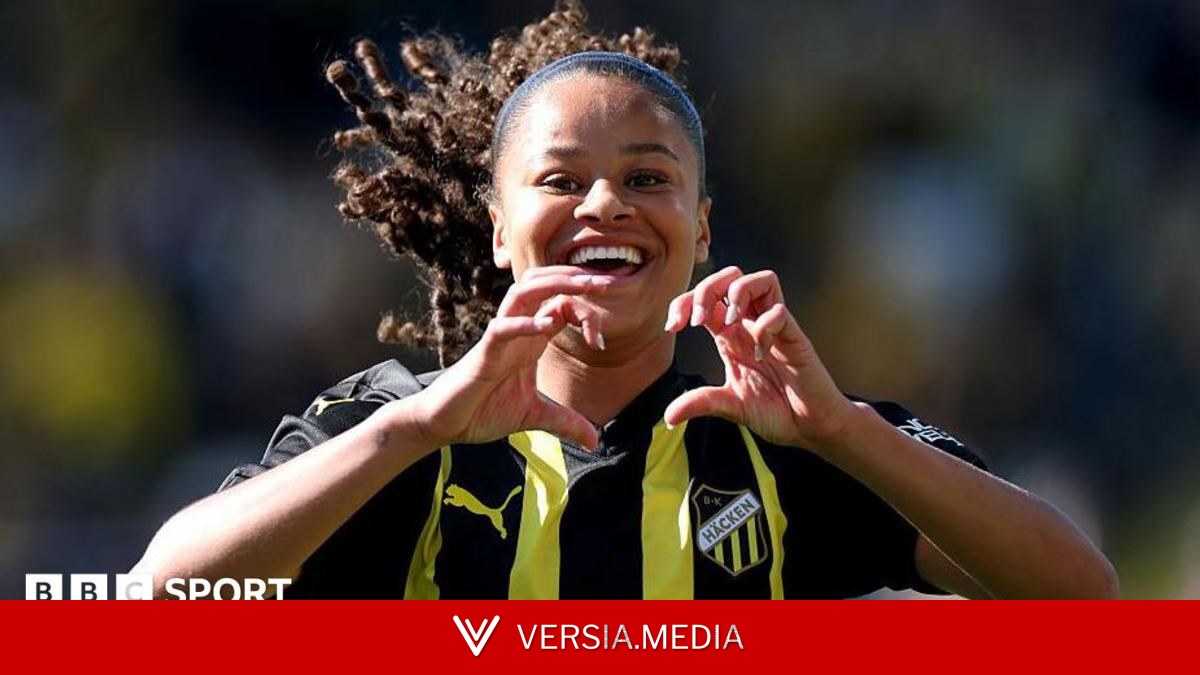 Real sign Schroeder in 'most expensive' women's transfer