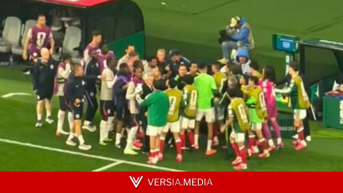 World Cup round-up: England vs Mexico 'punches', star in hospital and ex-Man Utd ace sobs