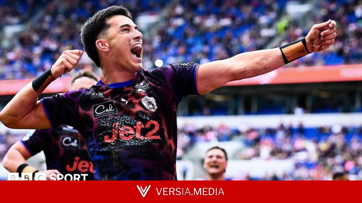 Warrington title hopes hit by dominant Leigh