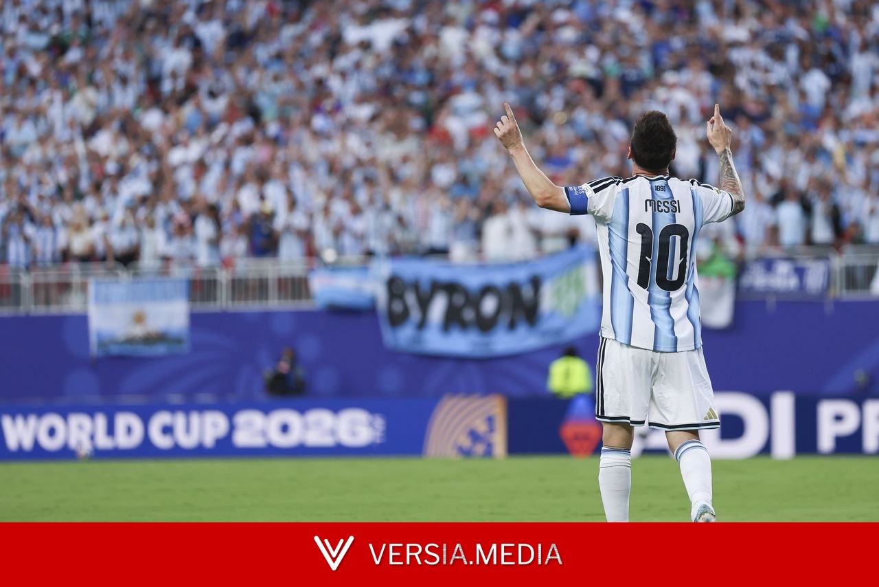 Who is the referee for Argentina vs Austria?