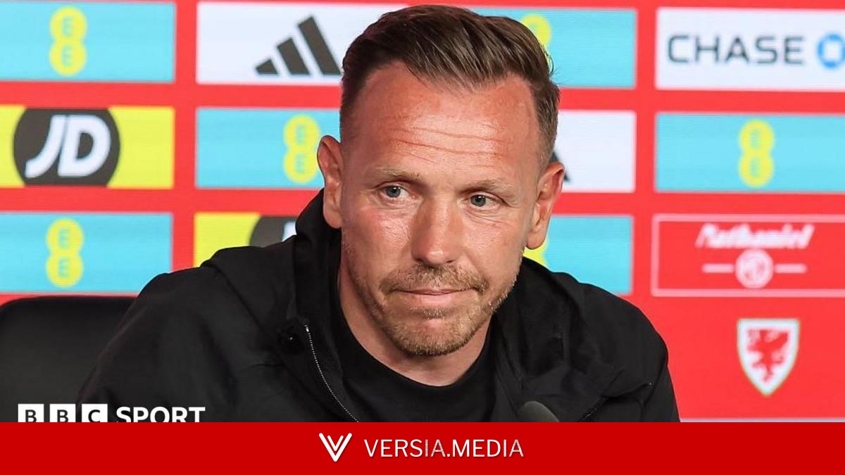 Bellamy to stay with Wales as Burnley move off