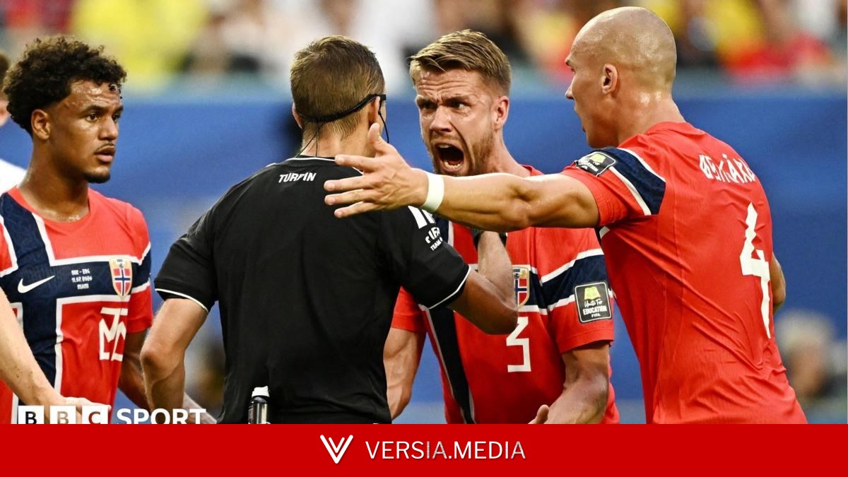 Did ball hit spidercam before England goal? Snicko says not - Norway unsure