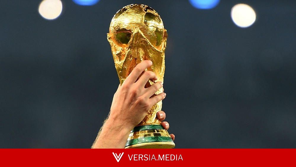 How much will each World Cup team earn in prize money?