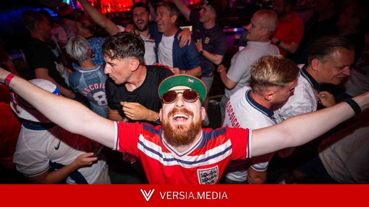 England fans turn up to Boston with pubs drunk dry by Scots World Cup supporters