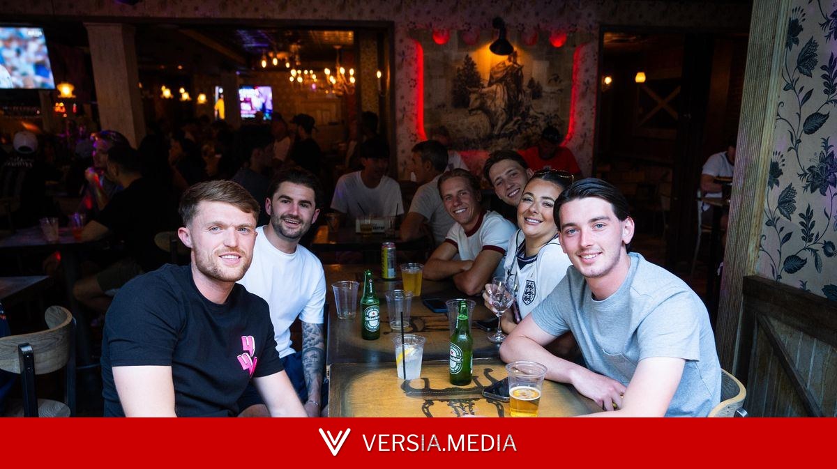 US pub drunk dry by Scots now stocking up for English World Cup booze invasion