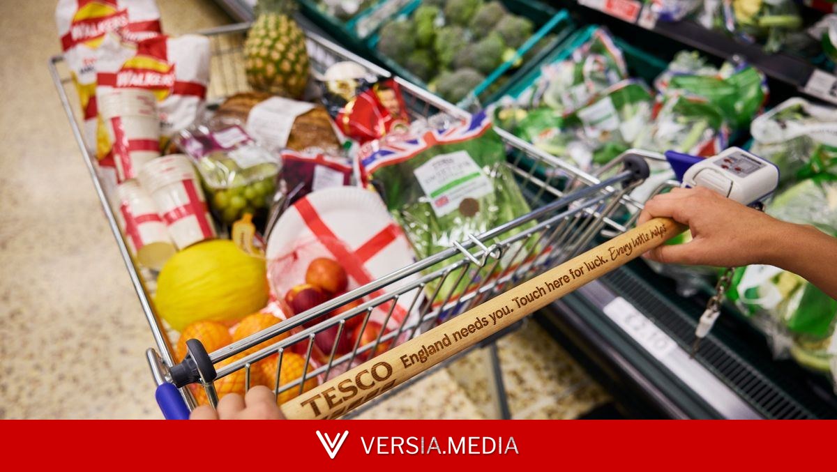 Supermarket shoppers urged to 'touch wood' ahead of England's semi-final match