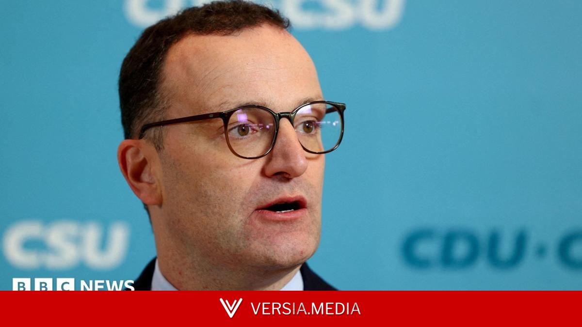 German politician resigns over surrogacy child controversy
