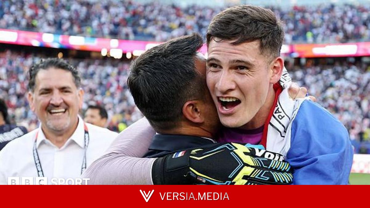 The Paraguay hero who sold his kit when his son was born