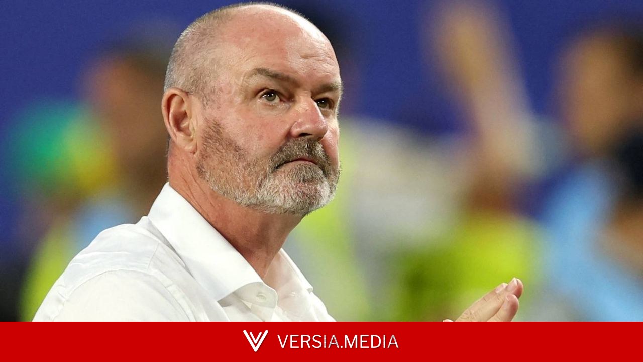 World Cup: Steve Clarke Ridiculed For Comment About England in Scotland Resignation Letter