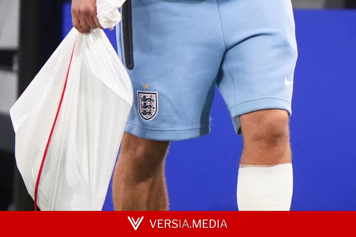 Harry Kane sparks injury worries as he's spotted with bandage after England win